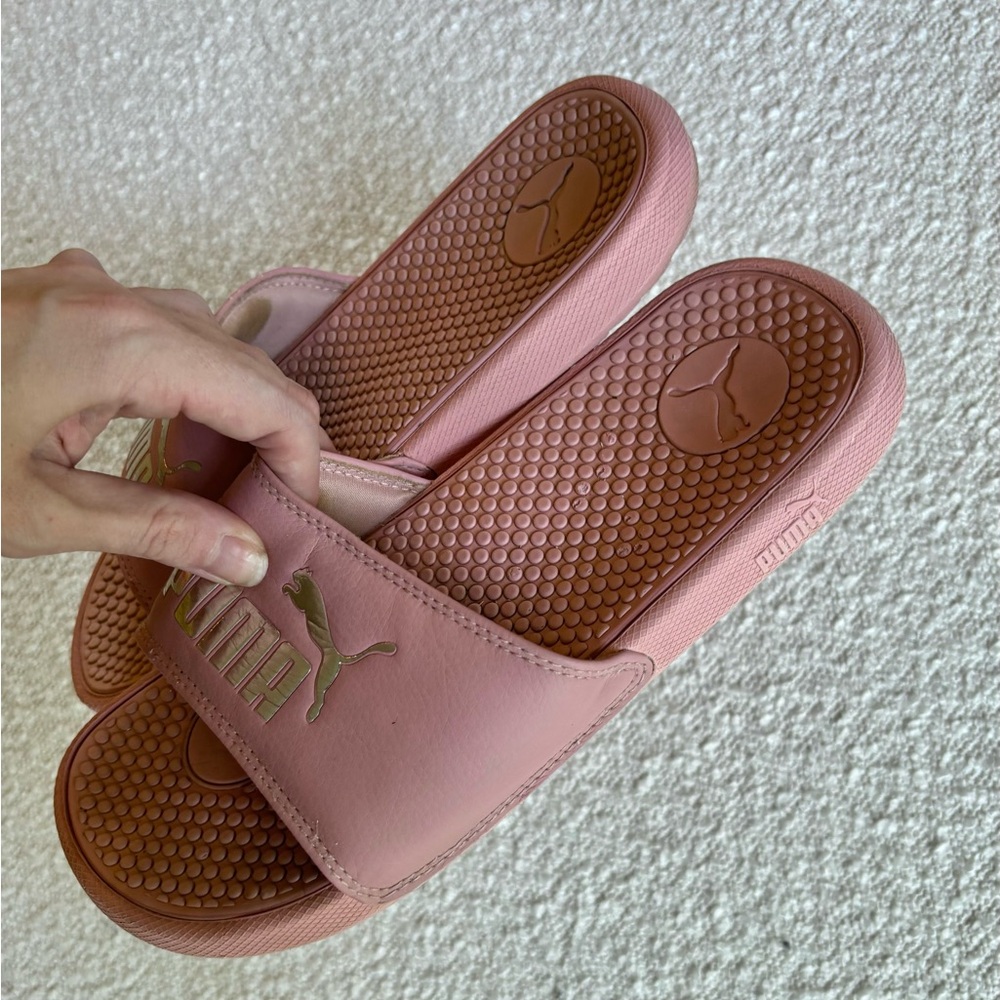 Puma Baby Pink Soft Slides with Silver Metallic Writing Size 7 - Picture 5 of 6